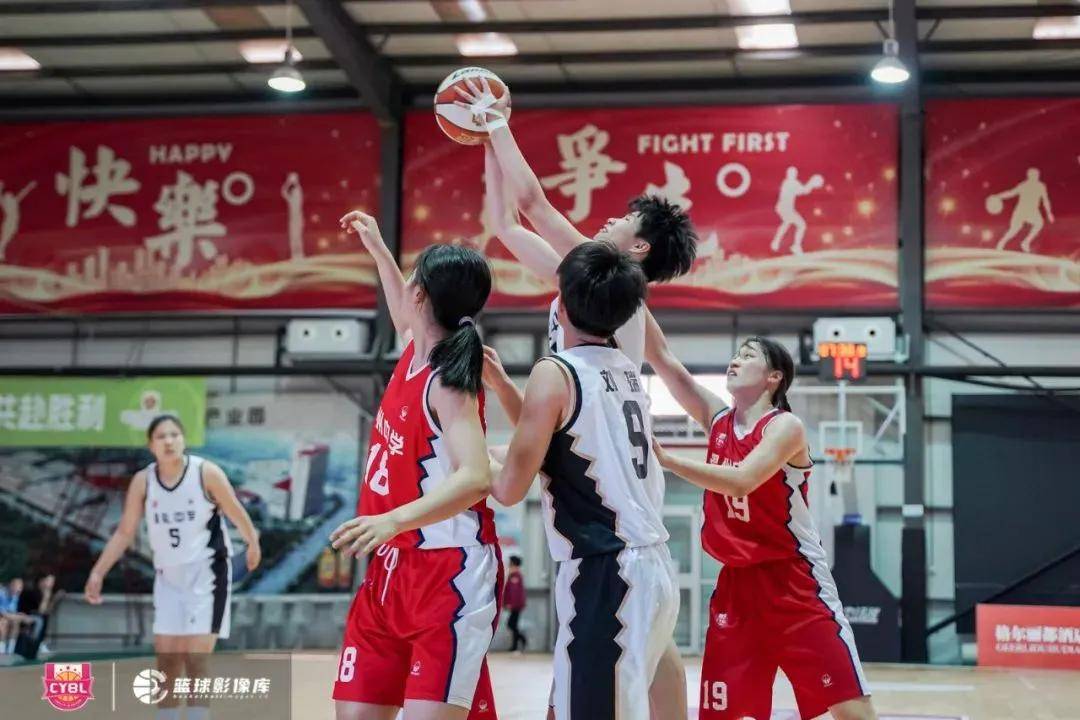 关于澳洲女篮再次夺冠，展现实力稳固统治地位的信息