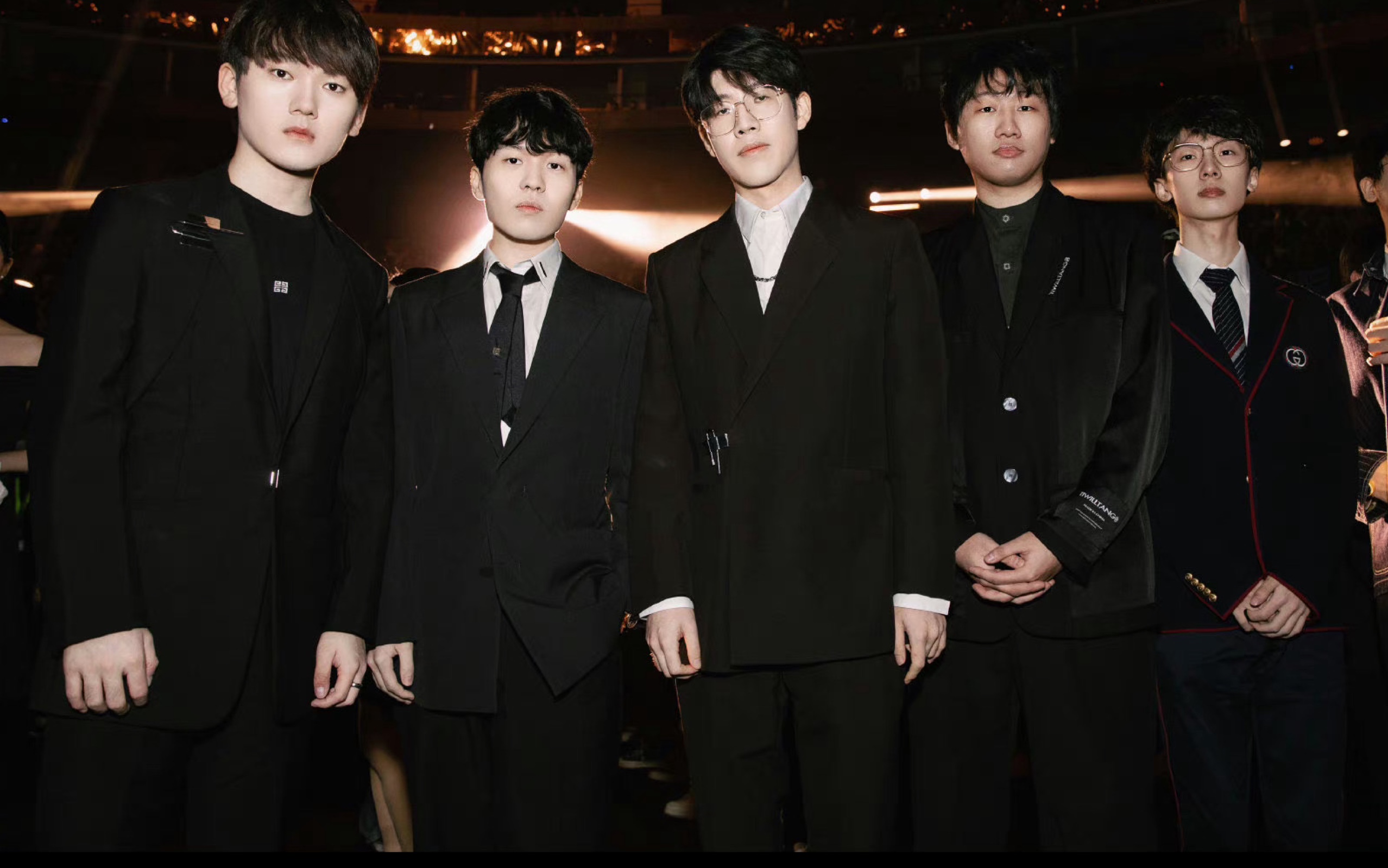 JackeyLove巅峰对决,Rookie与60激战篮网分钟,关键助攻胜负难料!